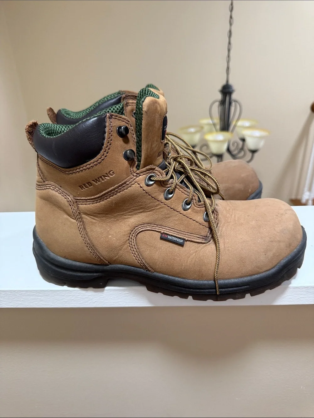 Red Wing Men’s Tan Lace-Up Work Boots